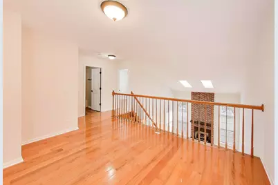 716 Clover Hill Court, Elk Grove Village, IL 60007 - Photo 16