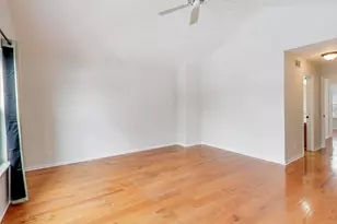 716 Clover Hill Ct, Elk Grove Village, IL 60007 - Photo 18