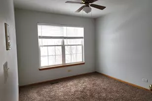 10540 Wakefield Ln, Huntley, IL 60142 - Photo 12