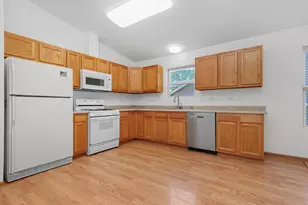 26183 W Wooster Lake Ave, Ingleside, IL 60041 - Photo 4