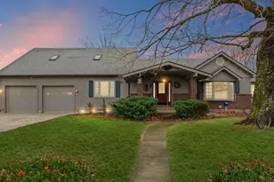 15742 Moody Rd, Oak Lawn, IL 61943 - Photo 2