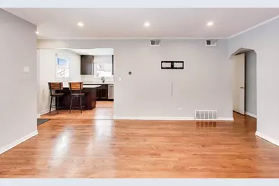 6116 S Neenah Avenue, Chicago, IL 60638 - Photo 2
