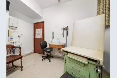 [Address not provided], Chicago, IL 60620 - Photo 20