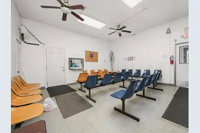 [Address not provided], Chicago, IL 60620 - Photo 10