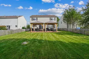 86 E Daisy Ave, Cortland, IL 60112 - Photo 10