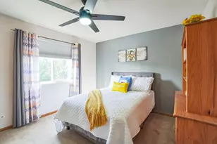 86 E Daisy Ave, Cortland, IL 60112 - Photo 12