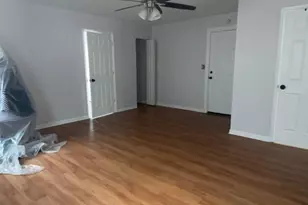 3611 N Sacramento Ave, Chicago, IL 60618 - Photo 2