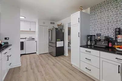 7506 S Ferdinand Avenue, Bridgeview, IL 60455 - Photo 14