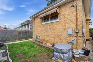 624 S 17th Ave, Maywood, IL 60153 - Photo 28