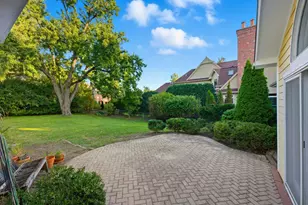 5523 S Garfield St, Hinsdale, IL 60521 - Photo 10