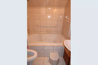 9766 S Prospect Avenue, Chicago, IL 60643 - Photo 14