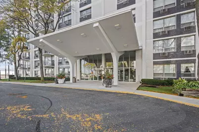 9001 Golf Road #5B, Des Plaines, IL 60016 - Photo 2