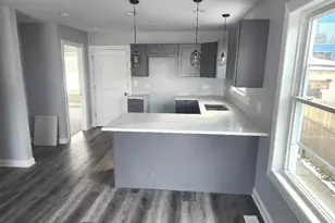 4147 Prairie St, Schiller Park, IL 60176 - Photo 4