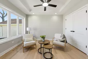 8332 S 77th Ct, Bridgeview, IL 60455 - Photo 4