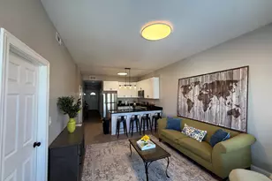 3049 N Avers Ave, Chicago, IL 60618 - Photo 4