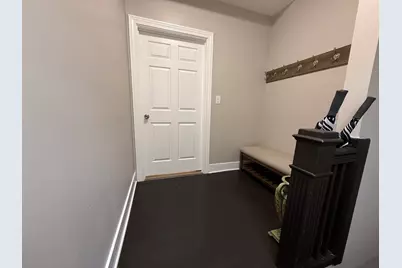 3049 N Avers Avenue #2, Chicago, IL 60618 - Photo 2