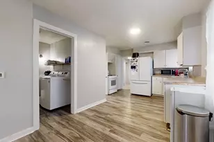 1009 N Prospect Ave, Champaign, IL 61820 - Photo 8