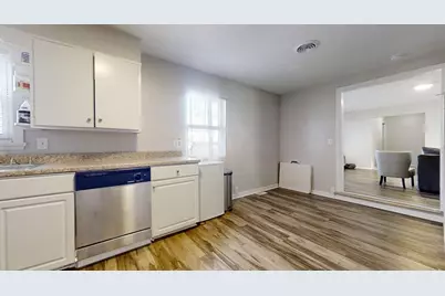 1009 N Prospect Avenue, Champaign, IL 61820 - Photo 10