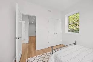 4437 N Whipple St, Chicago, IL 60625 - Photo 32