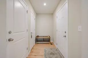 580 N Highlander Wy, Addison, IL 60101 - Photo 42