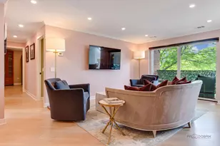 2200 Bouterse St, Park Ridge, IL 60068 - Photo 6