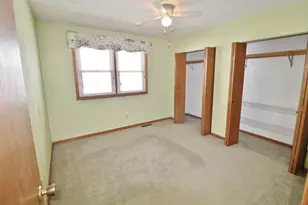 1310 Deerpath Dr, Morris, IL 60450 - Photo 14
