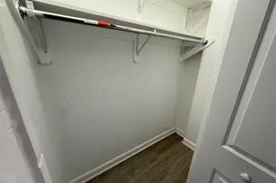 6930 N Greenview Ave, Chicago, IL 60626 - Photo 10