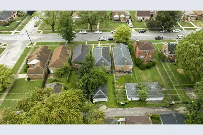 14231 S Dearborn Street, Riverdale, IL 60827 - Photo 32