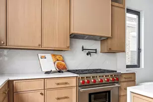 2127 W Dickens Ave, Chicago, IL 60647 - Photo 22