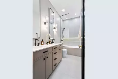 2127 W Dickens Avenue, Chicago, IL 60647 - Photo 42