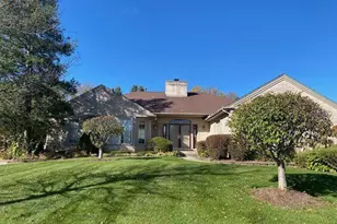 1292 W Windhill Dr, Palatine, IL 60067 - Photo 1