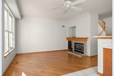 16139 Seneca Lake Circle, Crest Hill, IL 60403 - Photo 10