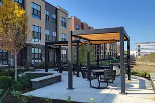 302 Summit Cir, Lombard, IL 60148 - Photo 32