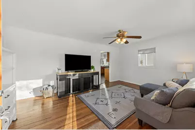 115 N Western Avenue, Aurora, IL 60506 - Photo 4