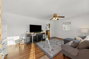 115 N Western Ave, Aurora, IL 60506 - Photo 4