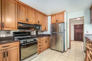 2444 187th St, Lansing, IL 60438 - Photo 10