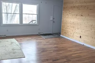 423 Grand Blvd E, Wauconda, IL 60084 - Photo 8