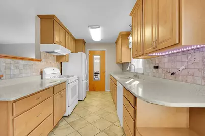 426 Thunderbird Trail, Carol Stream, IL 60188 - Photo 14