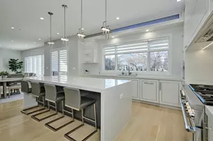 6644 N Knox Ave, Lincolnwood, IL 60712 - Photo 8