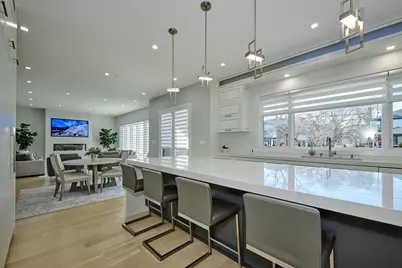 6644 N Knox Avenue, Lincolnwood, IL 60712 - Photo 22