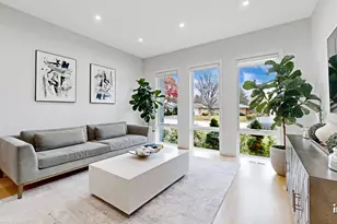 6644 N Knox Ave, Lincolnwood, IL 60712 - Photo 12