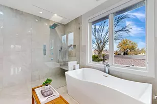 6644 N Knox Ave, Lincolnwood, IL 60712 - Photo 18