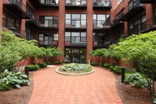 2323 W Pershing Rd, Chicago, IL 60609 - Photo 2