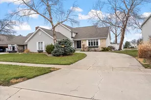2501 Cherry Hills Dr, Champaign, IL 61822 - Photo 36