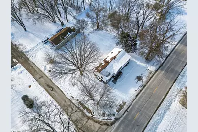 808 Mills Road, Joliet, IL 60433 - Photo 4