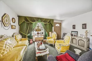 5240 W Gladys Ave, Chicago, IL 60644 - Photo 4