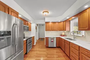 512 Norton Dr, Oak Lawn, IL 61943 - Photo 18