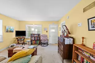 524 N State St, Gibson City, IL 60936 - Photo 8