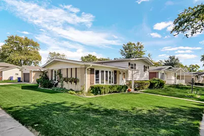 511 W Arquilla Drive, Glenwood, IL 60425 - Photo 2