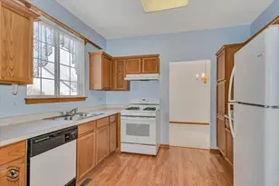 [Address not provided], Plainfield, IL 60586 - Photo 8